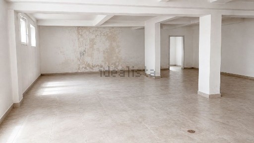 Espaço comercial à venda na Praceta da Boa Vista s/n