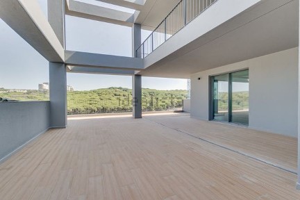 Apartamento T4 à venda na Alameda Engenheiro José Mattos e Silva