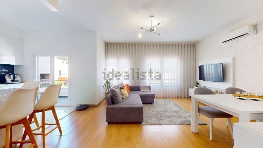 Apartamento T3 à venda na Barro - Pinheiro de Loures