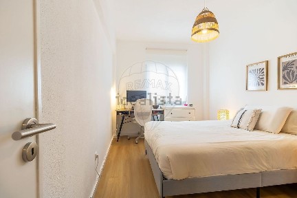 Apartamento T1 à venda na Praceta Florbela Espanca