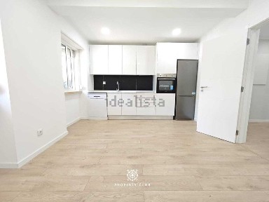 Apartamento T3 à venda na Travessa do Souto