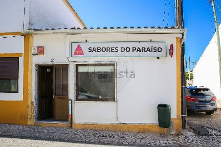 Espaço comercial à venda na Rua do Palanque