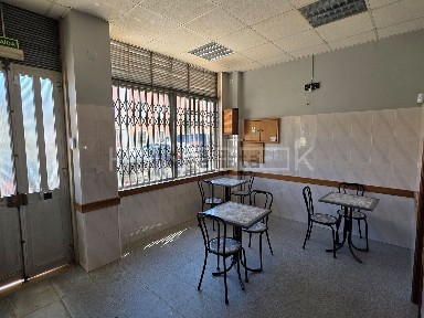 Espaço comercial à venda na Arneiros