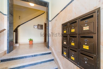 Apartamento T2 à venda no Largo Monsenhor Dalgado
