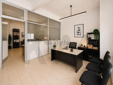 Espaço comercial à venda na Rua Adriano José da Silva s/n