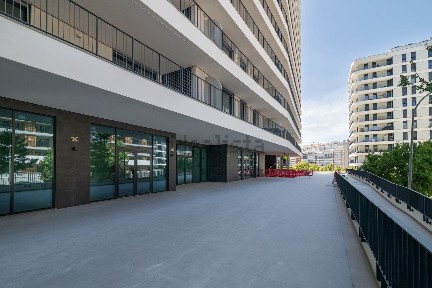Apartamento T3 à venda na Algés