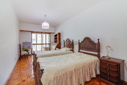 Apartamento T3 à venda na Agualva
