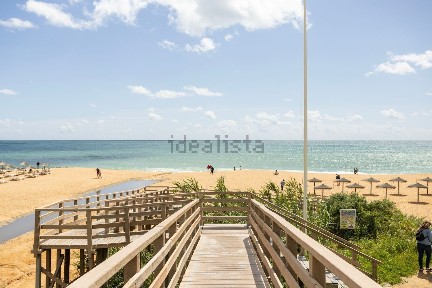 Arrendamento de apartamento T2 na Praceta do Forte de São João