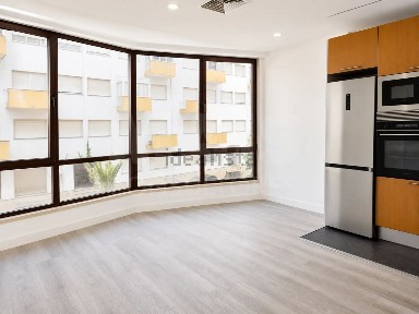 Apartamento T1 à venda na Rua Ponte Nova
