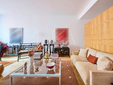 Apartamento T1 à venda na Travessa do Carmo n1