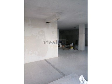 Espaço comercial à venda em Falagueira-Venda Nova