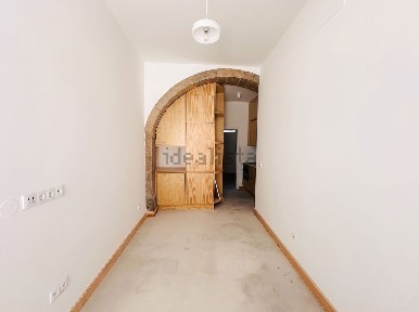 Apartamento T1 à venda na Rua do Paraíso, 32
