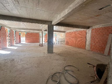 Espaço comercial à venda na Rua José Alfredo da Costa Azevedo, 3