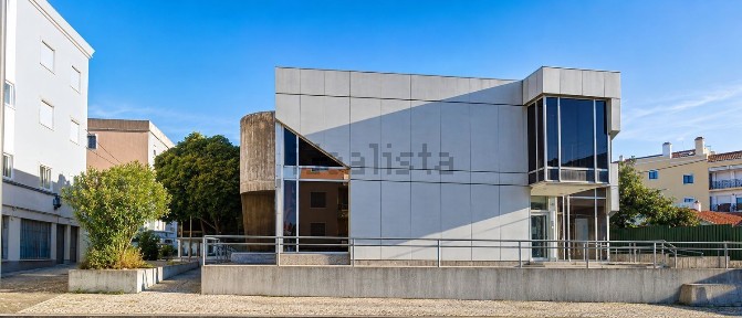 Espaço comercial à venda em Malveira, Mafra, Lisboa