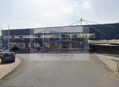 Armazém à venda no Alto da Mira - Moinhos da Funcheira - Carenque