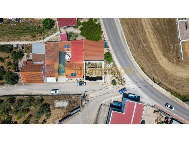 Espaço comercial à venda na Rua Eusébio Henriques