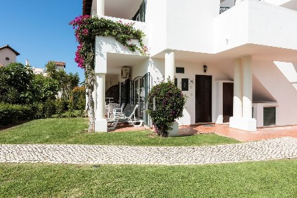 Arrendamento de apartamento T2 no Largo da Igreja s/n