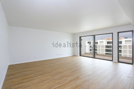 Apartamento T3 à venda em Casal do Monte