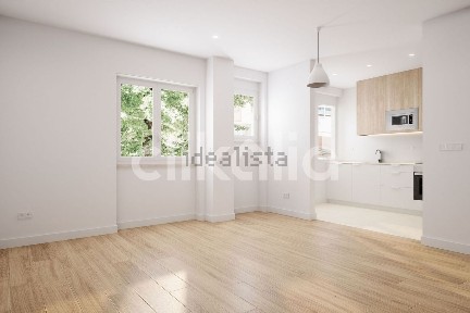 Apartamento T2 à venda na Estrada de Benfica