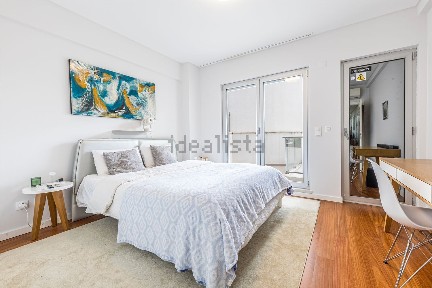 Apartamento T1 à venda na Estrada da Luz, 8