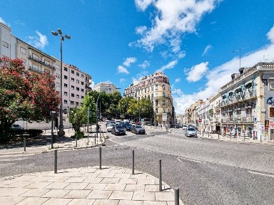 Arroios, São Jorge de Arroios, Bairro Alameda - Praça do Chile - Almirante Reis, Largo Santa Bárbara, 9