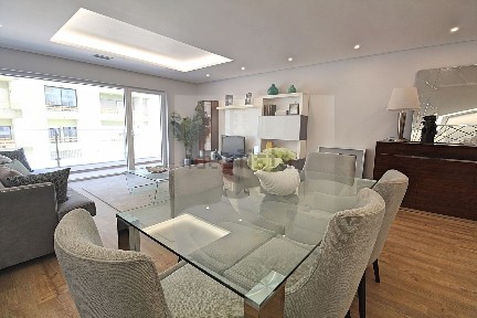 Apartamento T2 à venda em N8
