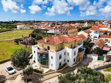 Apartamento T2 à venda na Rua Figueiroa Rego, 9
