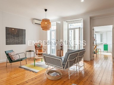Apartamento T3 à venda na Graça