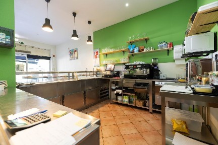 Espaço comercial à venda na Rua Armindo Rodrigues