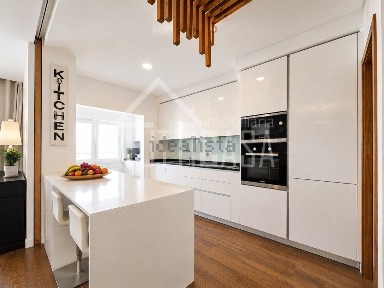 Apartamento T3 à venda na Rua Ninho do Mocho, 18