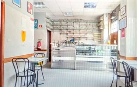 Espaço comercial à venda na Arneiros