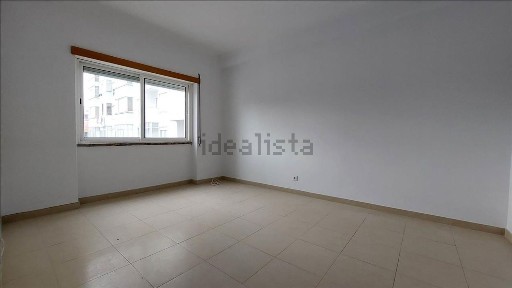 Apartamento T3 à venda na Travessa Doutor João de Barros