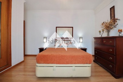 Apartamento T3 à venda na Calçada da Rinchoa, 29