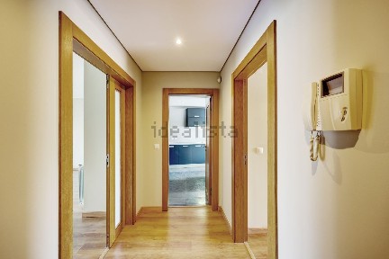 Apartamento T2 à venda na Rua Doutor José da Cunha, 11