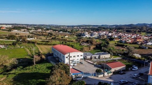 Armazém à venda na Rua das Quintas