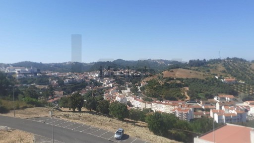 Espaço comercial à venda em Alenquer