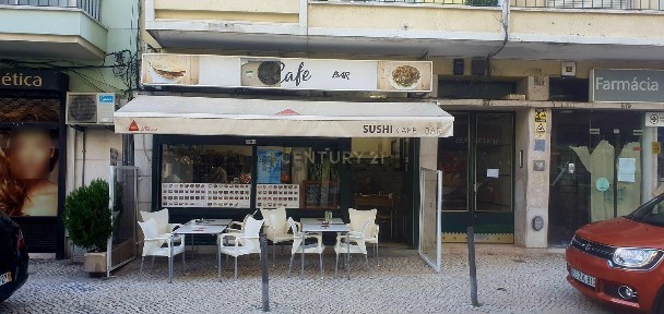 Espaço comercial à venda na Rua Afonso Lopes Vieira, 57