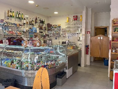Negócio à venda na Rua Azedo Gneco