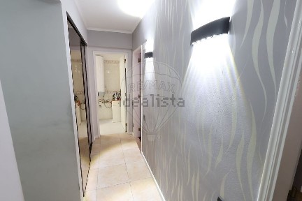 Apartamento T2 à venda na Rua Major-Aviador Humberto Cruz