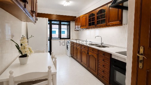 Apartamento T2 à venda na Praceta Leonor Afonso, 2
