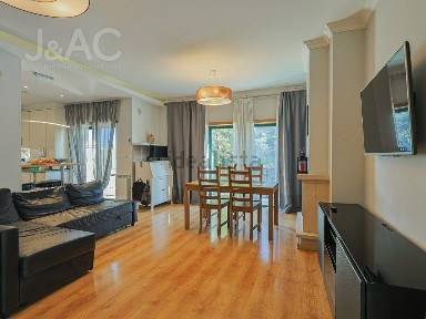 Duplex à venda na Avenida Pádua