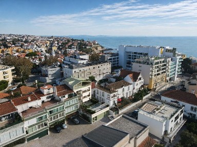 Duplex à venda no Centro do Estoril