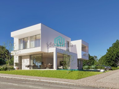 Moradia geminada à venda na Travessa da Boa Vista, 156