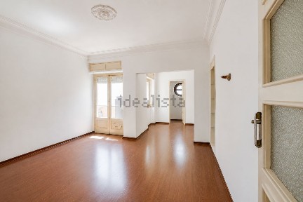 Apartamento T3 à venda na Rua de Entrecampos, 55