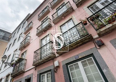 Apartamento T3 à venda no Bairro Alto