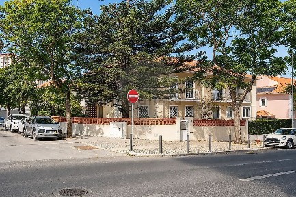 Benfica, Bairro de Santa Cruz, Rua Casquilha