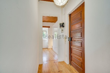 Apartamento T1 à venda na Rua do Borja