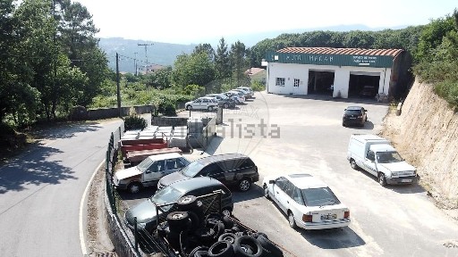 Arrendamento de armazém na Rua da Substrada