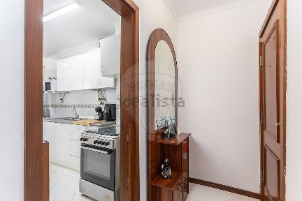 Apartamento T3 à venda na Praceta Amoras