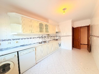 Apartamento T2 à venda na Rua Cidade de Faro, 1